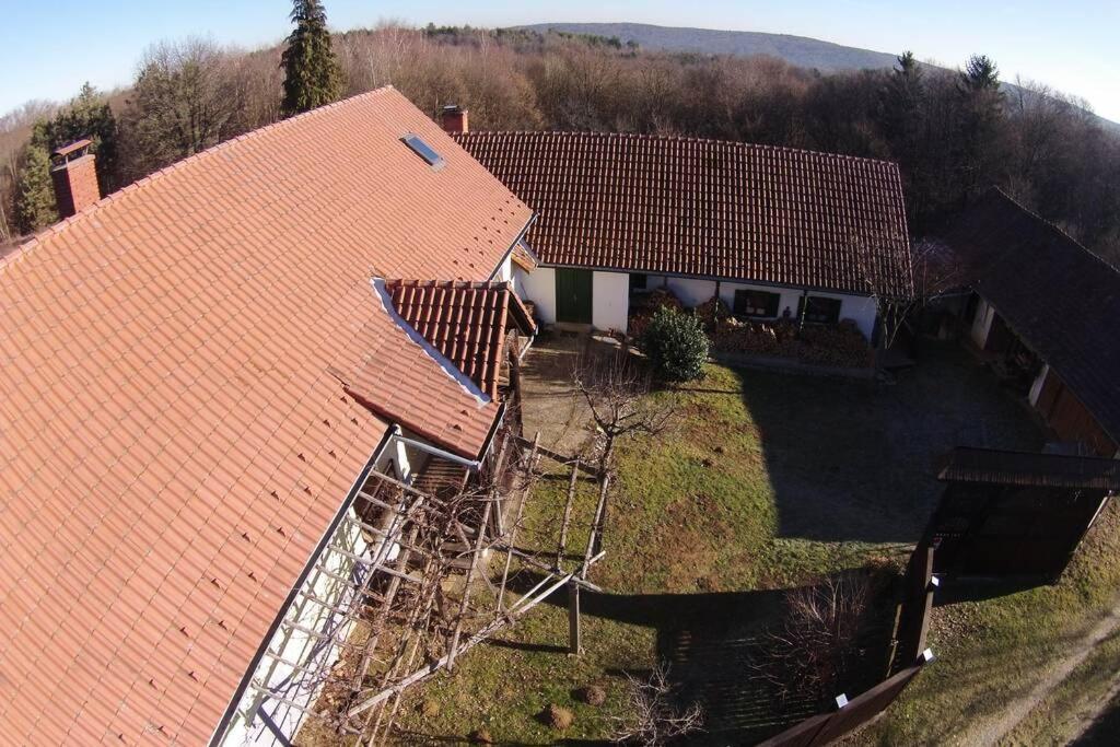 Stilvolles Landhaus Im Dreilaendereck Felsoszolnok Экстерьер фото