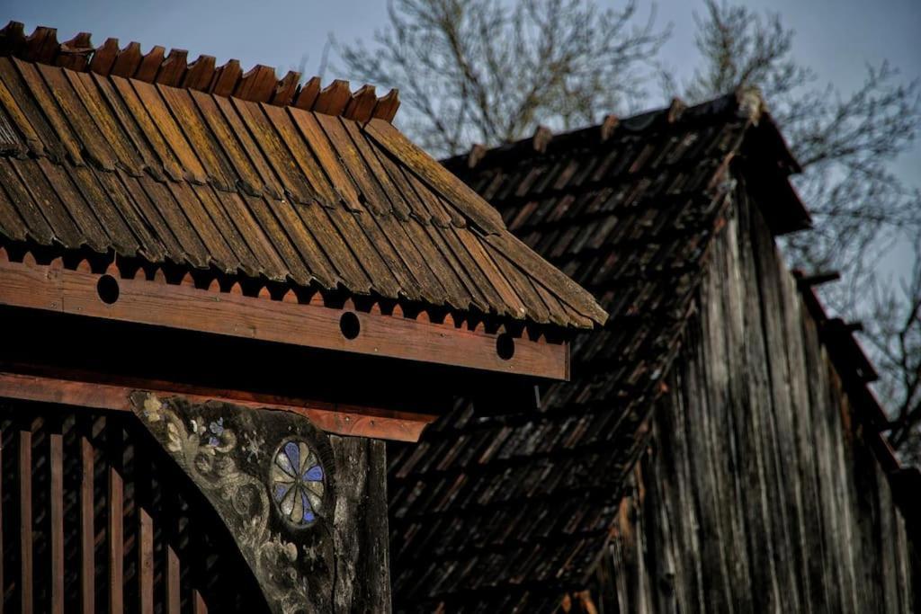 Stilvolles Landhaus Im Dreilaendereck Felsoszolnok Экстерьер фото